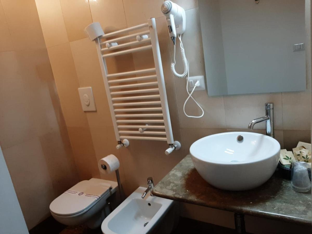 Le Bifore B&B Молфета Екстериор снимка