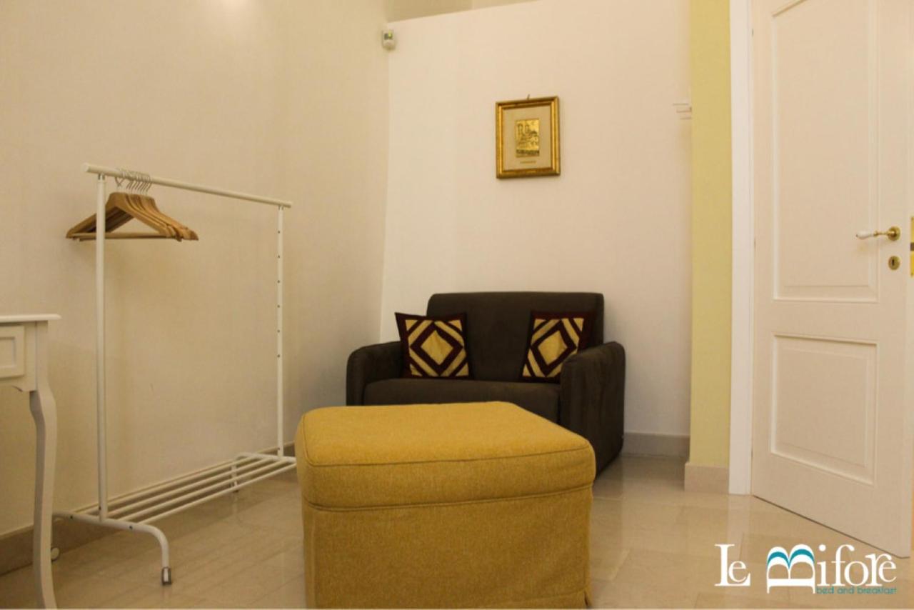 Le Bifore B&B Молфета Екстериор снимка